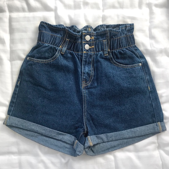 Paperbag Shorts Denim | Medium Wash - Picture 2 of 3